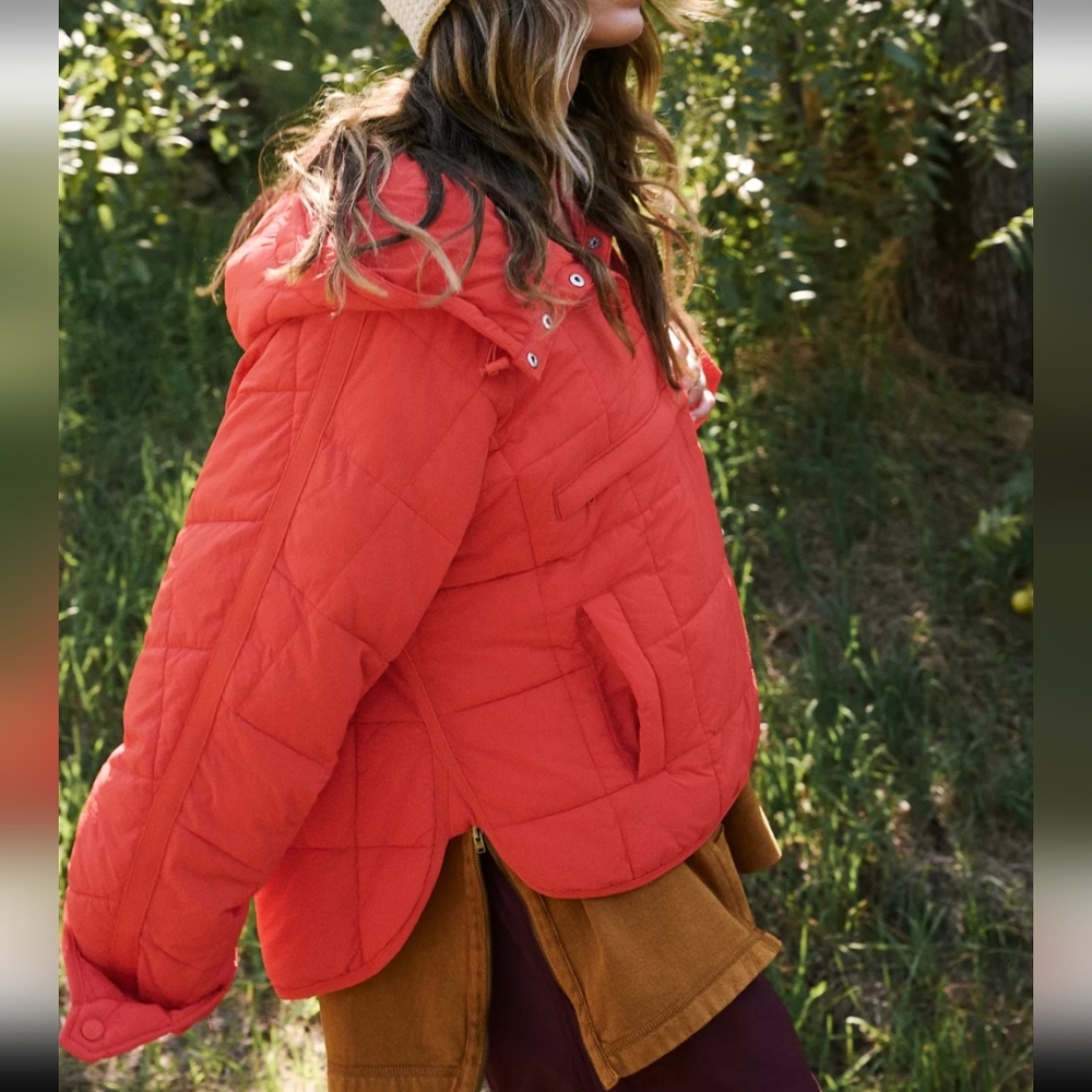 NWT Women's FREE PEOPLE Movement Puffer Jacket - Picture 4 of 6